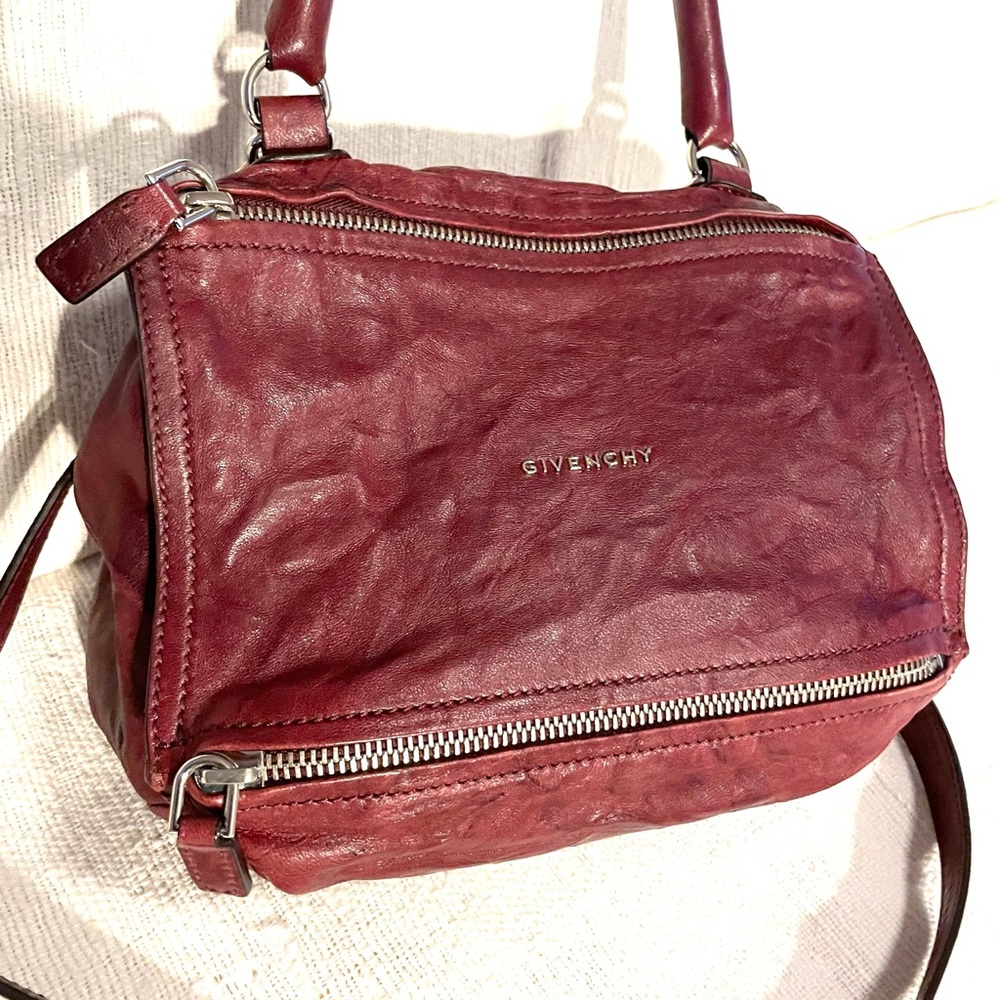 🚫SOLD❗️Givenchy Pandora Pepe Small